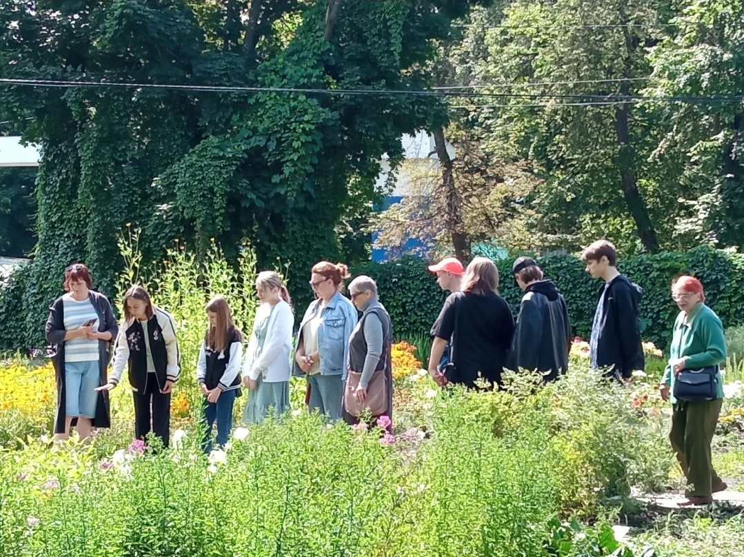 В ботаническом саду  прошло мероприятие, посвящённое  150-летию  со дня рождения ботаника и основателя сада И.И. Спрыгина